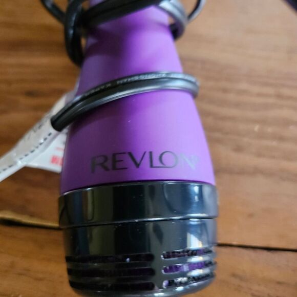 Revlon Purple Styling Blow Dry Brush – NEW Without Package – One-Step Volumizer - Picture 5 of 6